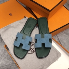 Hermes Slippers